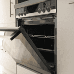 Wondering if your single oven can be plugged in or needs hardwiring? Here's how to check, what it involves, and what it means for cost.